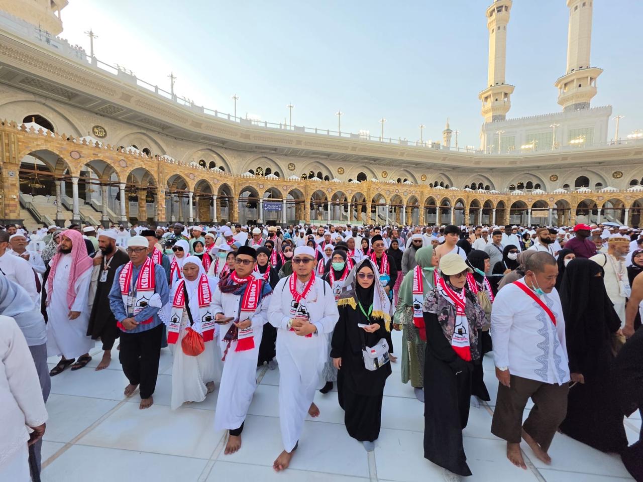 Dokumentasi jamaah Haji Khusus Azzam Albaesuni 11