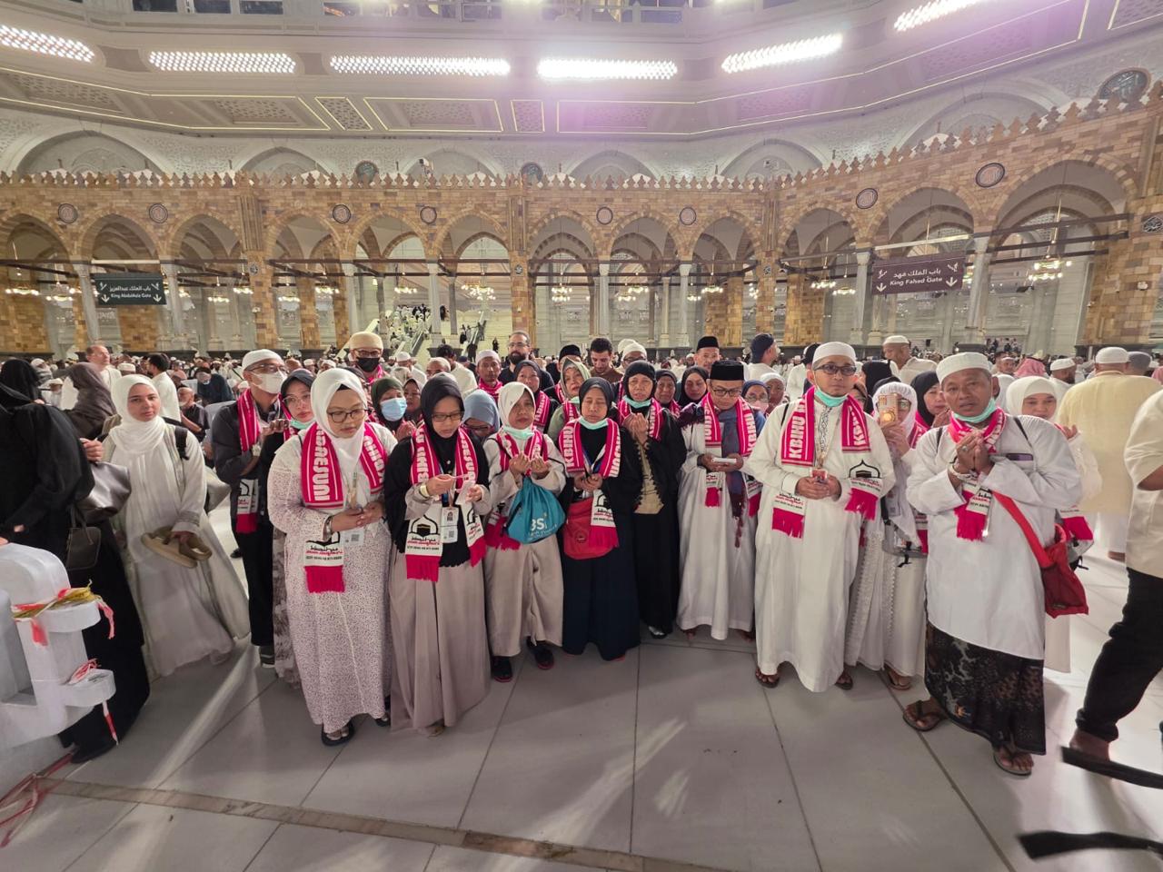 Dokumentasi jamaah Haji Khusus Azzam Albaesuni 10