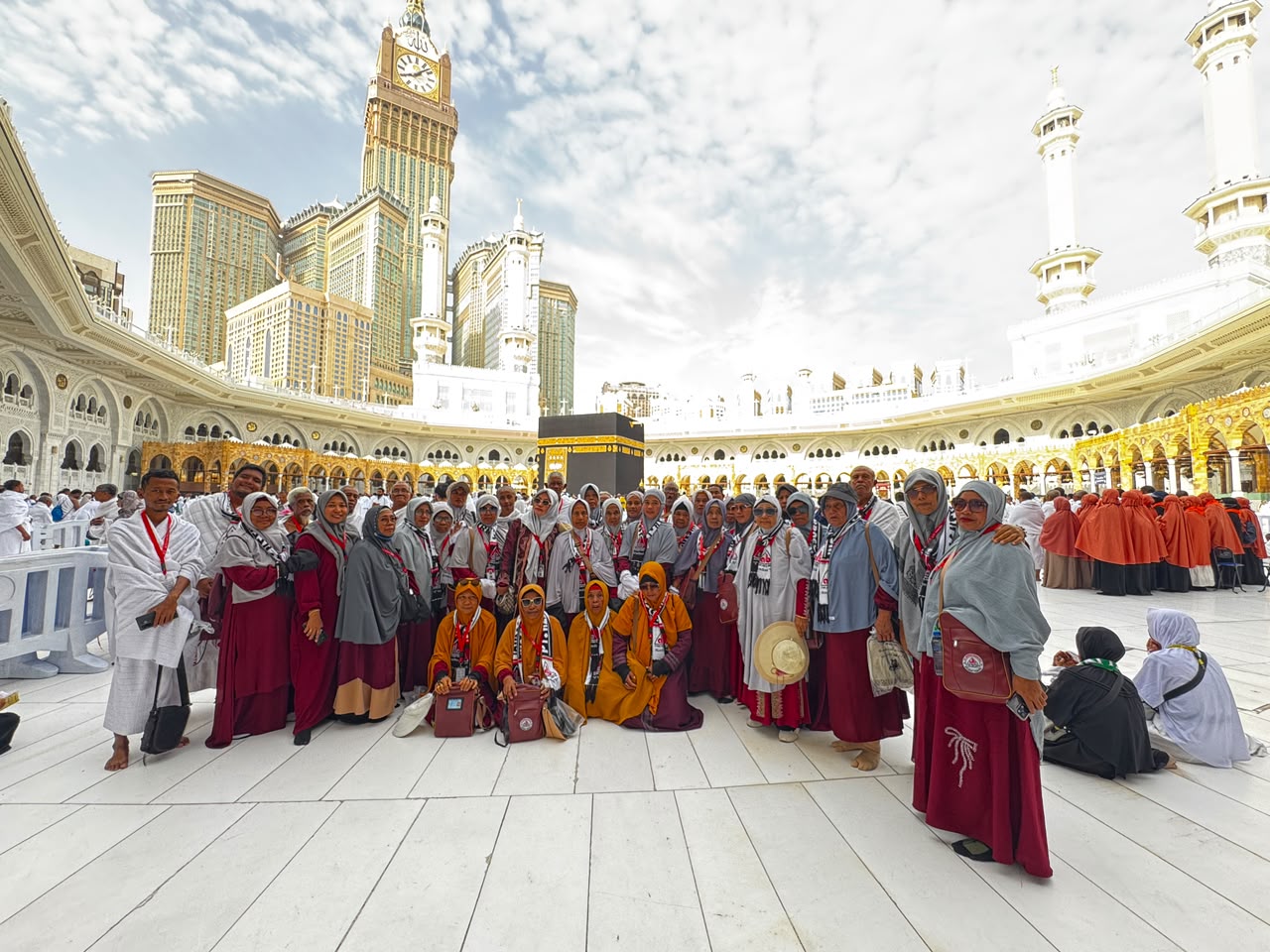 Dokumentasi jamaah Haji Khusus Azzam Albaesuni 7